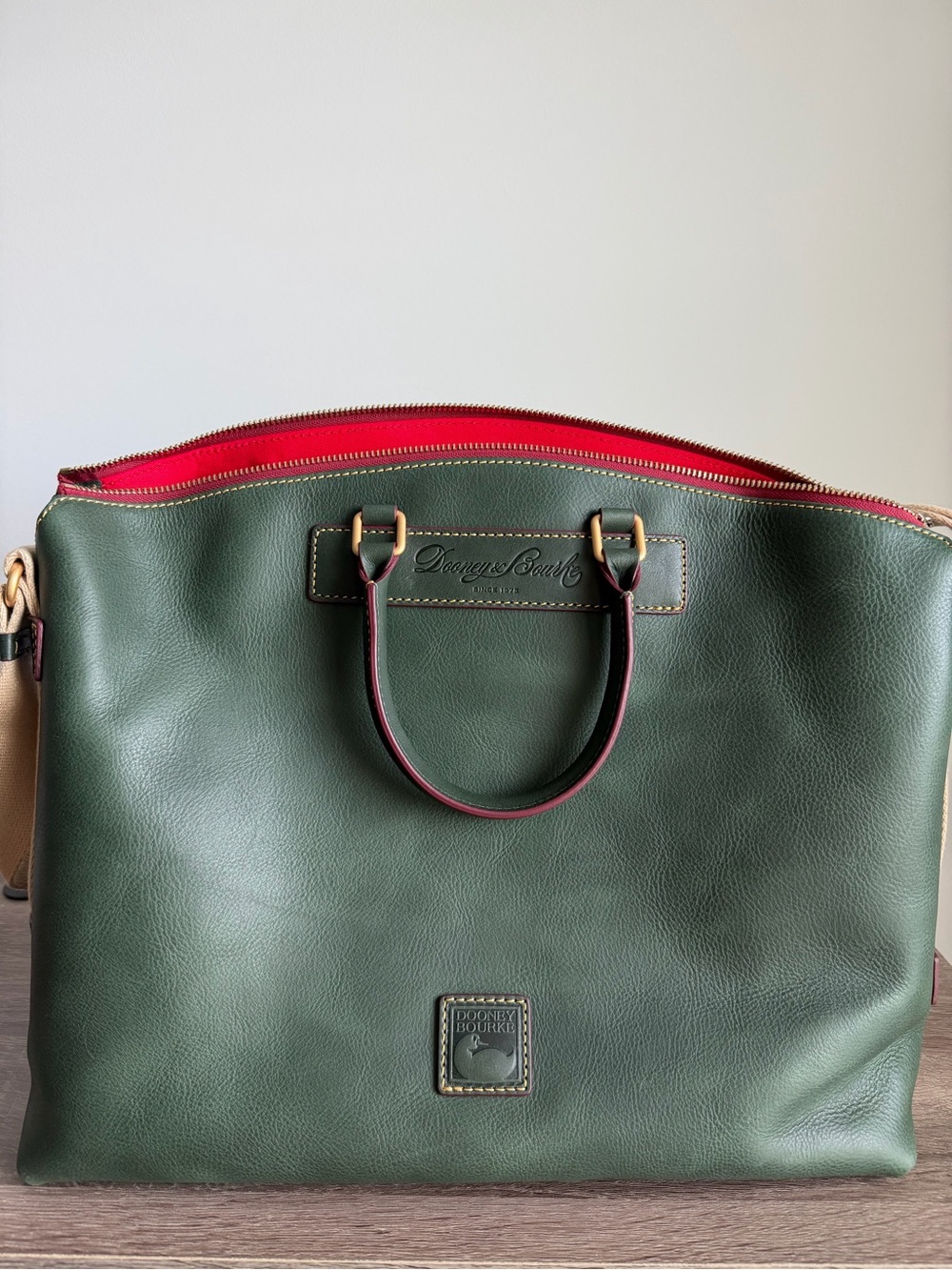 Dooney & Bourke Green Leather Satchel with Red Trim archives 2009 Juliet Bag